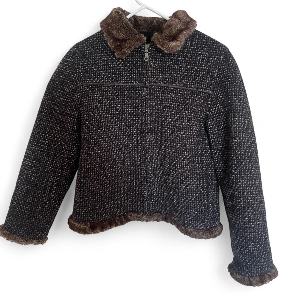 Elegant Women's Tweed Pea Coat with Faux Fur
